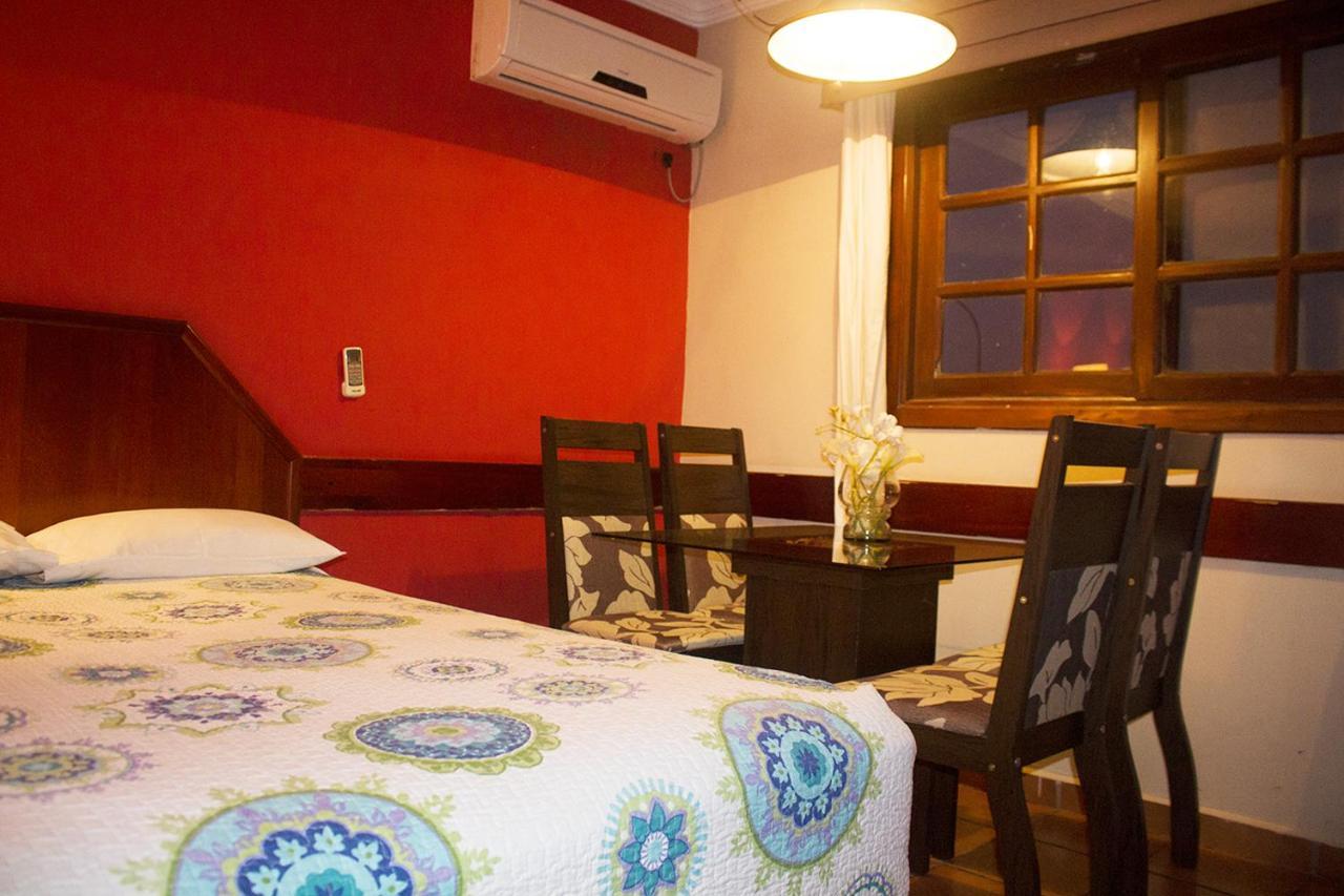 El Pantanal Hotel & Resort Puerto Quijarro  Kültér fotó